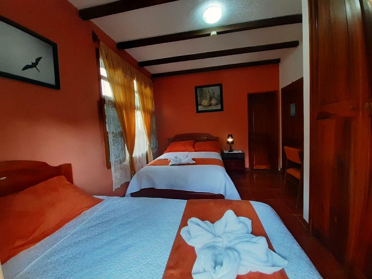 Suymar Ecolodge Galapagos Puerto Ayora  Buitenkant foto